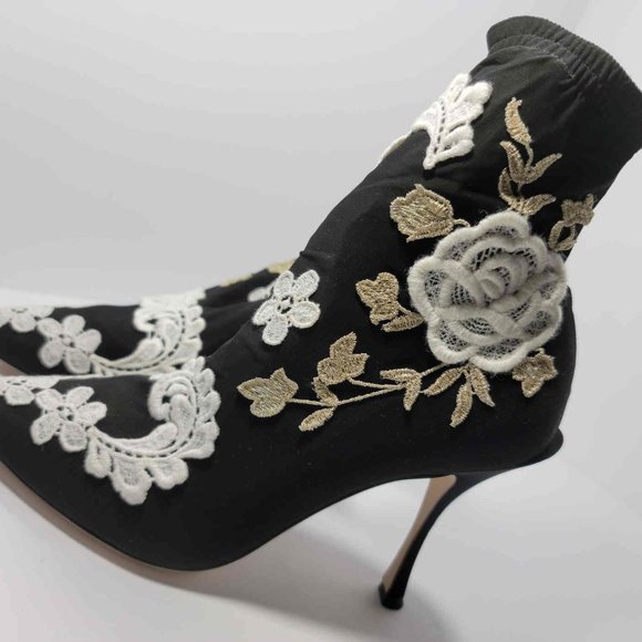 Dolce & Gabbana black stocking style heel with floral embroidery - Picture 4 of 7